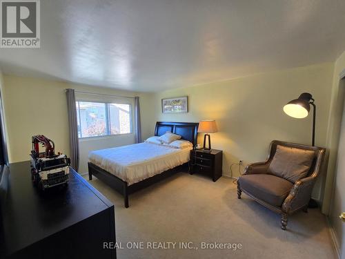 174 Rusty Crestway, Toronto, ON - Indoor Photo Showing Bedroom