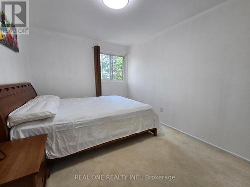 174 Rusty Crestway, Toronto, ON - Indoor Photo Showing Bedroom