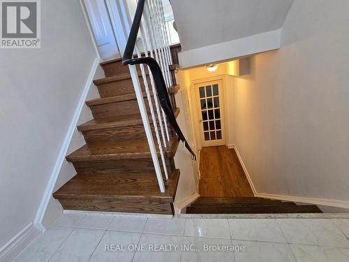 174 Rusty Crestway, Toronto, ON - Indoor Photo Showing Other Room