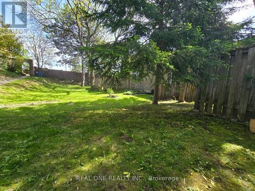 174 Rusty Crestway, Toronto, ON - Outdoor