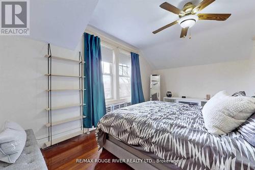 36 John Street, Cambridge, ON - Indoor Photo Showing Bedroom