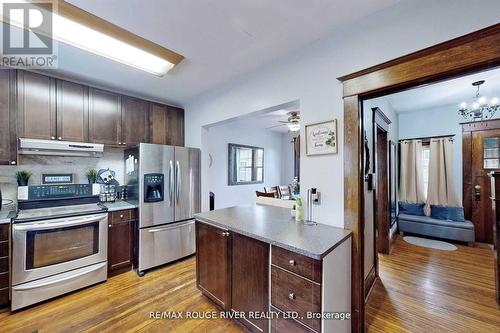 36 John Street, Cambridge, ON - Indoor Photo Showing Kitchen