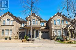 2259 SETON CRESCENT Burlington, ON L7L 6Y4