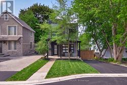 151 CLARE STREET  Ottawa, ON K1Z 7C3