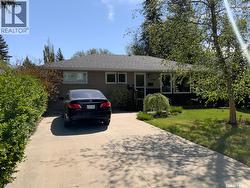 1705 Wiggins AVENUE S  Saskatoon, SK S7H 2K1