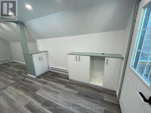 759 Barton Street E, Hamilton, ON - Indoor Photo Showing Other Room