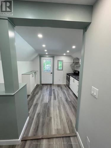 759 Barton Street E, Hamilton, ON - Indoor Photo Showing Other Room
