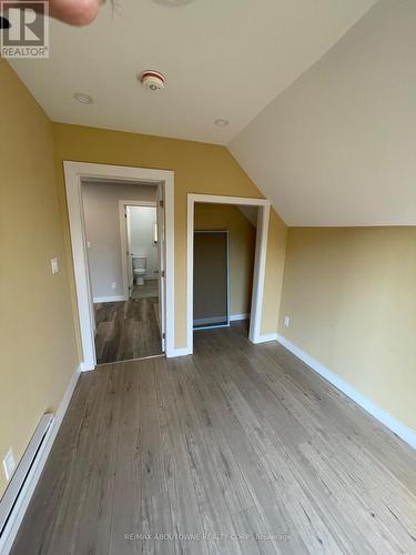 759 Barton Street E, Hamilton, ON - Indoor Photo Showing Other Room