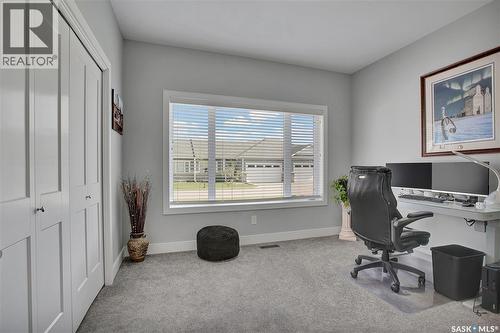 2 437 Palmer Crescent, Warman, SK - Indoor Photo Showing Office