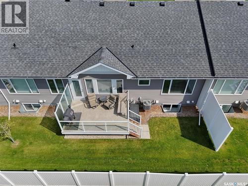 2 437 Palmer Crescent, Warman, SK - Outdoor