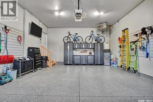2 437 Palmer Crescent, Warman, SK - Indoor