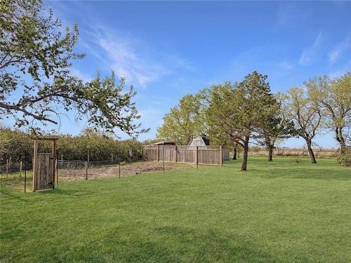 173 Chambers Avenue W, Elgin, MB 