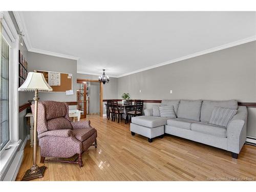 49 Mcintosh St, Miramichi, NB 