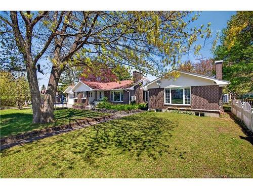 49 Mcintosh St, Miramichi, NB 