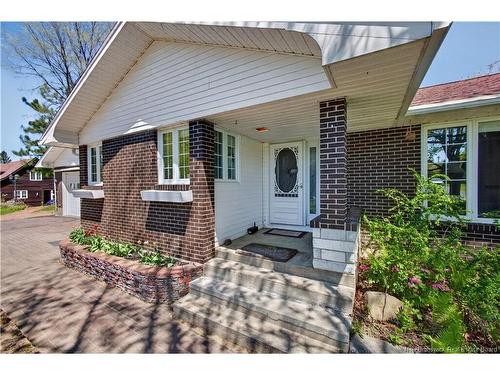 49 Mcintosh St, Miramichi, NB 