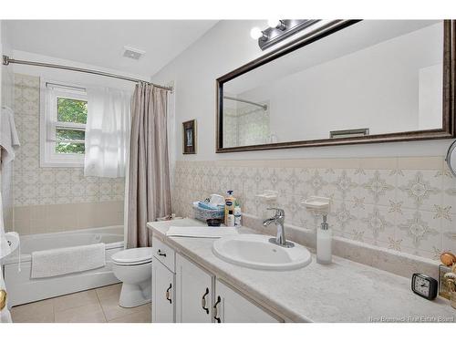 112 Doncaster Dr, Quispamsis, NB 