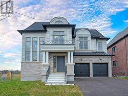 130 CANNES AVENUE Vaughan, ON L4H 5A8