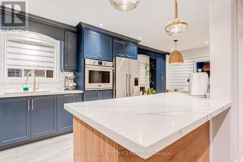 2 Studebaker Trail, Brampton, ON - Indoor Photo Showing Kitchen