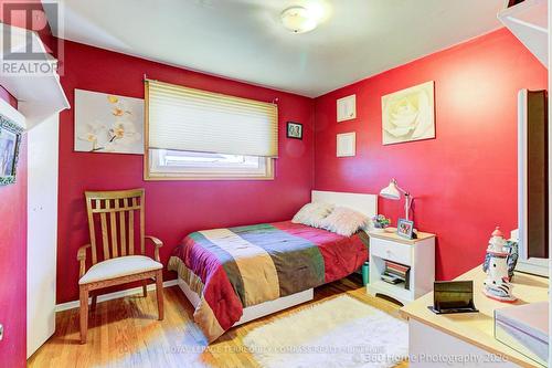 1583 Otterby Road, Mississauga, ON - Indoor Photo Showing Bedroom