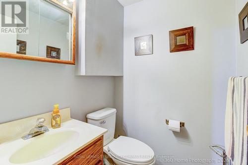 1583 Otterby Road, Mississauga, ON - Indoor Photo Showing Bathroom