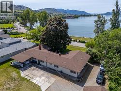 5231 Lakeshore Drive  Osoyoos, BC V0H 1V6
