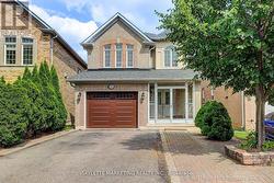 199 KAYLA CRESCENT Vaughan, ON L6A 3P4
