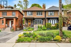 10 VALLEYVIEW GARDENS Toronto, ON M6S 2B6