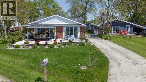 577 Edgewater Place, Dunnville, ON - Outdoor With Deck Patio Veranda
