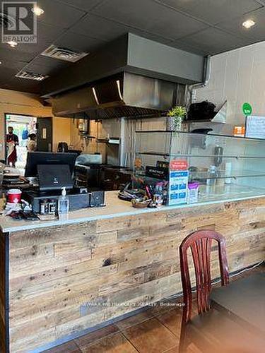7040 Airport Road, Mississauga, ON 