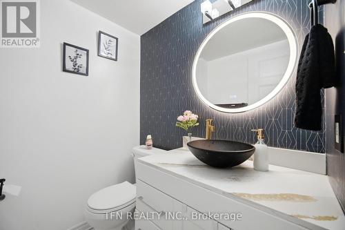 123 Brickyard Way, Brampton, ON - Indoor Photo Showing Bathroom