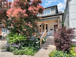 458 DUNDURN STREET S  Hamilton, ON L8P 4L9