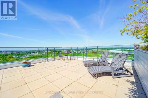 216 - 340 Watson Street W, Whitby, ON 
