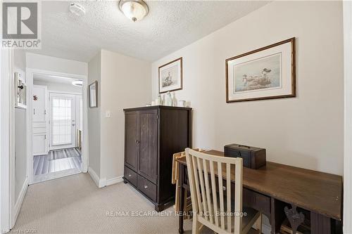 2074 Churchill Avenue, Burlington, ON - Indoor Photo Showing Other Room