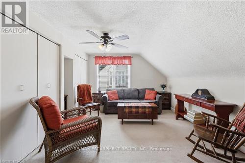2074 Churchill Avenue, Burlington, ON - Indoor Photo Showing Other Room