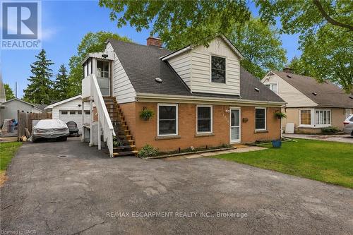 2074 Churchill Avenue, Burlington, ON - Outdoor