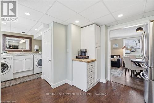 2074 Churchill Avenue, Burlington, ON - Indoor Photo Showing Laundry Room