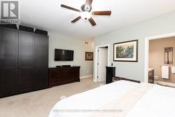 Primary Bedroom w/ walk-in-closet & 5pc Ensuite - 