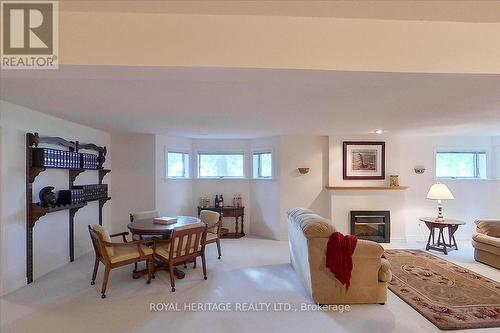 M/F 2'ND BEDROOM - 2 Mill Street, Kawartha Lakes (Bobcaygeon), ON - Indoor Photo Showing Other Room