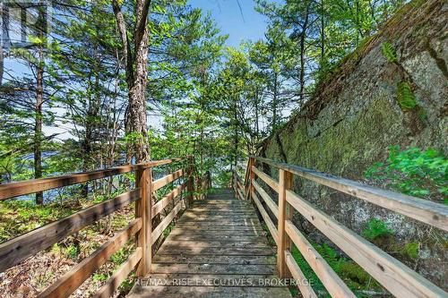 956 Roddick Lane, Leeds And The Thousand Islands, ON - Outdoor With View