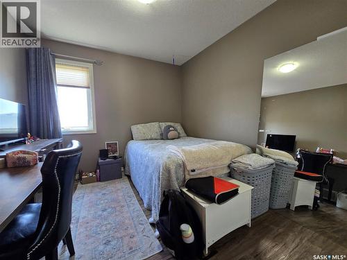 610 Barber Crescent, Weyburn, SK - Indoor Photo Showing Bedroom