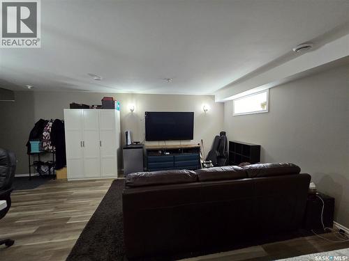 610 Barber Crescent, Weyburn, SK - Indoor