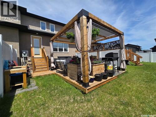 610 Barber Crescent, Weyburn, SK - Outdoor