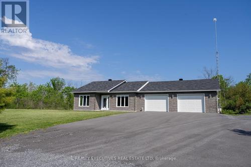 14029 CONCESSION 7-8 CONCESSION  North Stormont, ON K0C 1H0
