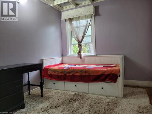 49 West 3Rd Street, Hamilton, ON - Indoor Photo Showing Bedroom