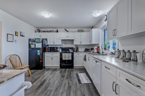 1860 Morello Rd, Nanoose Bay, BC 