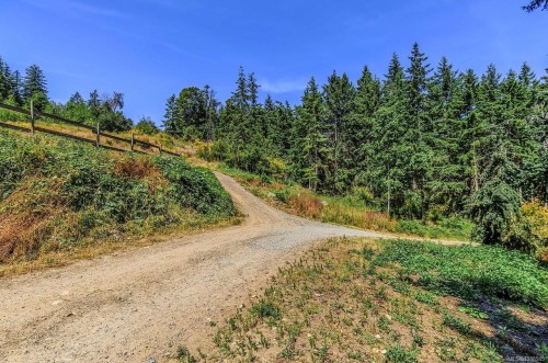 1860 Morello Rd, Nanoose Bay, BC 