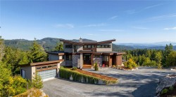 1150 Stonecrest Way Shawnigan Lake, BC V8H 2J1