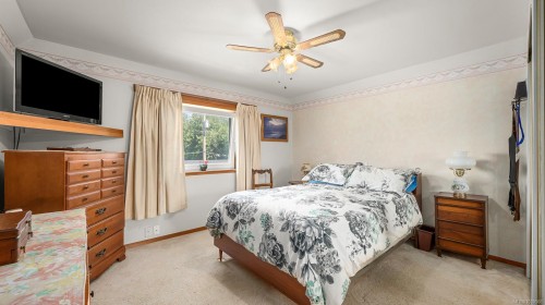 2924 Baird Rd, Courtenay, BC 