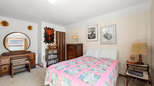 2924 Baird Rd, Courtenay, BC 