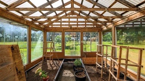 2924 Baird Rd, Courtenay, BC 